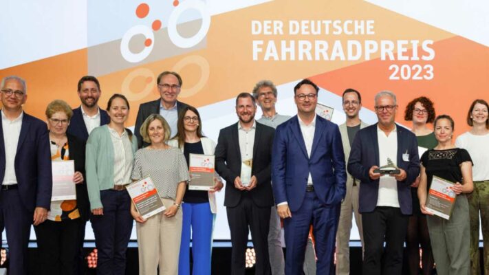 Der deutsche Fahrradpreis 2023 - Gruppenbild der Gewinner